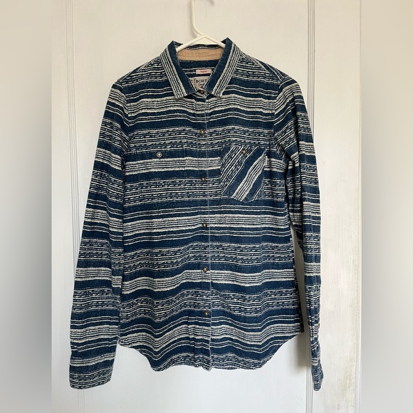 👔 Burton long sleeved button up women’s shirt - Picture 1 of 7